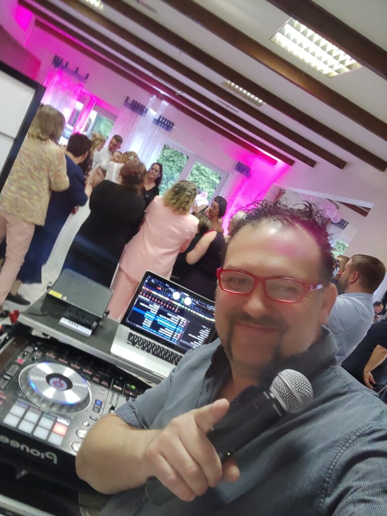 Hochzeits DJ Mirko Gerhard DJ für Hochzeit Hochzeits Animateur NRW Hessen Niedersachsen 1